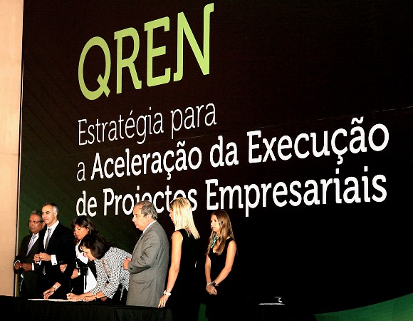 Estratégias para a Aceleração de Projectos